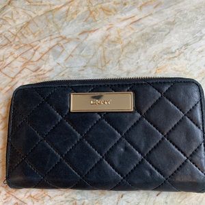 DKNY wallet